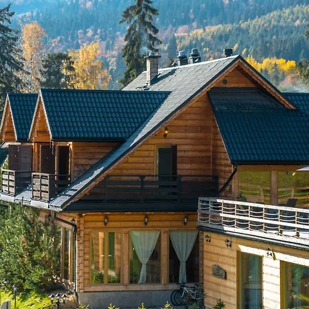 No Name Luxury & ホテル Łapsze Niżne