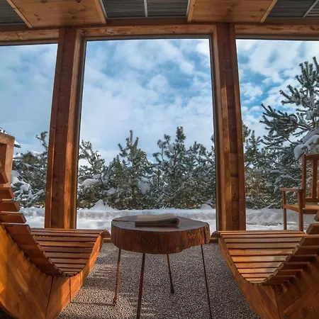 ホテル No Name Luxury &