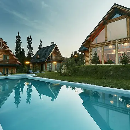 ホテル No Name Luxury &