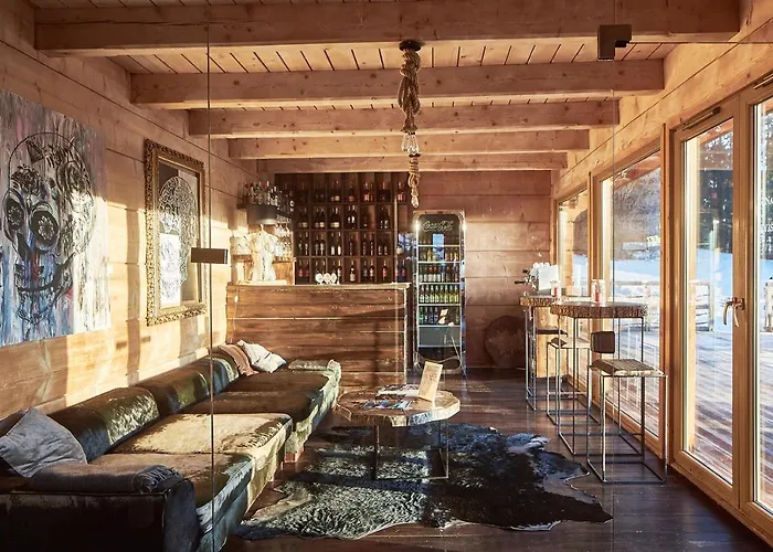 Hotel No Name Luxury &